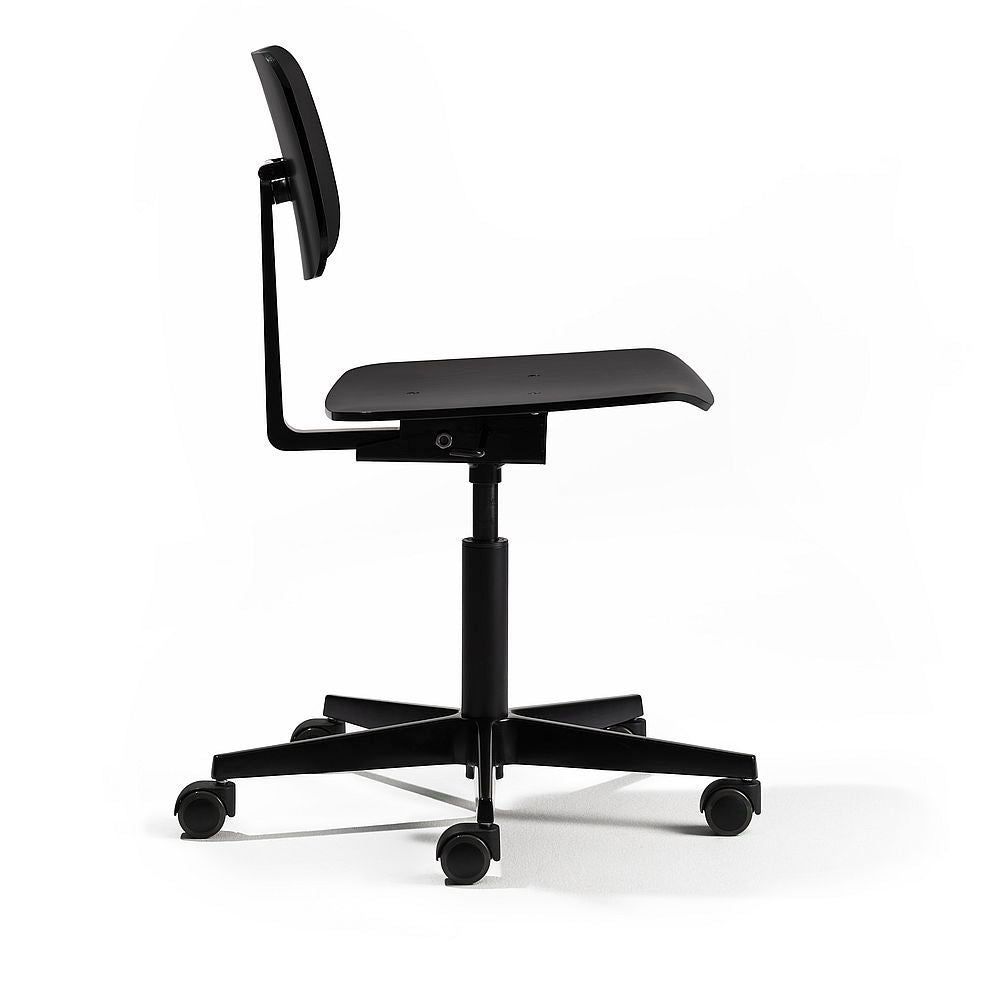 Arbeitsstuhl Mr. Square von Richard Lampert