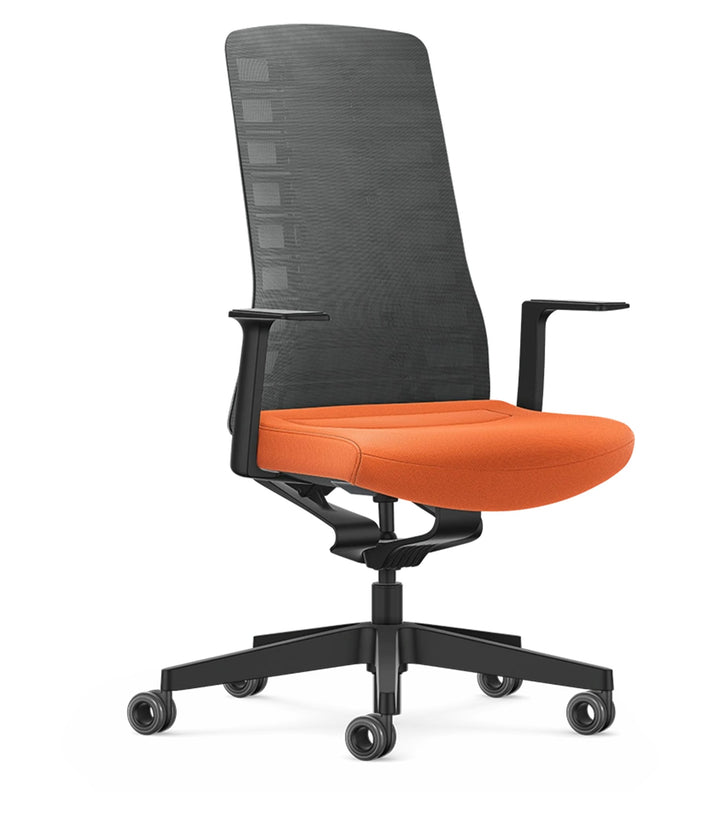 Drehstuhl PURE Aktive von Interstuhl