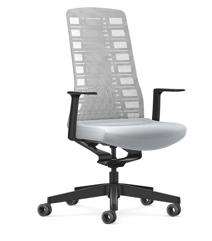 Drehstuhl PURE Aktive von Interstuhl