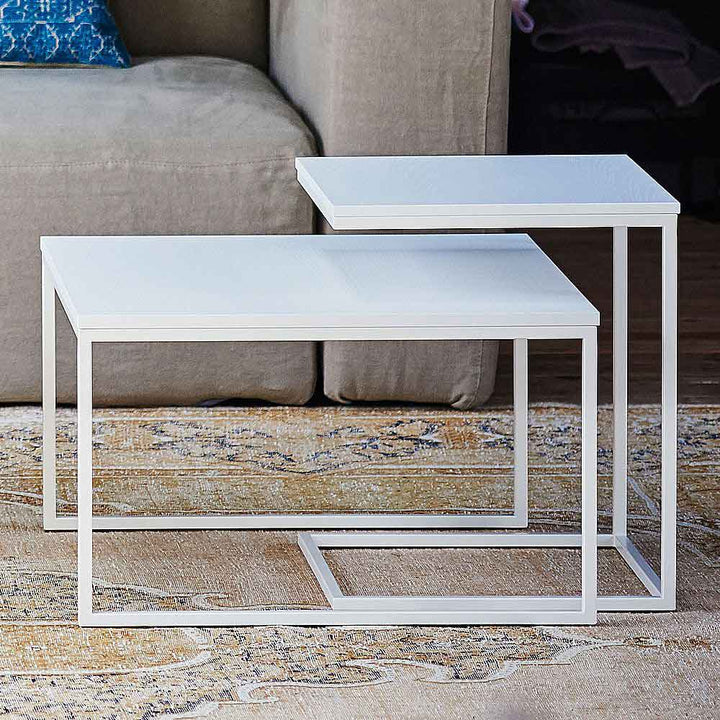 Flat Beistelltisch breit von Jan Kurtz