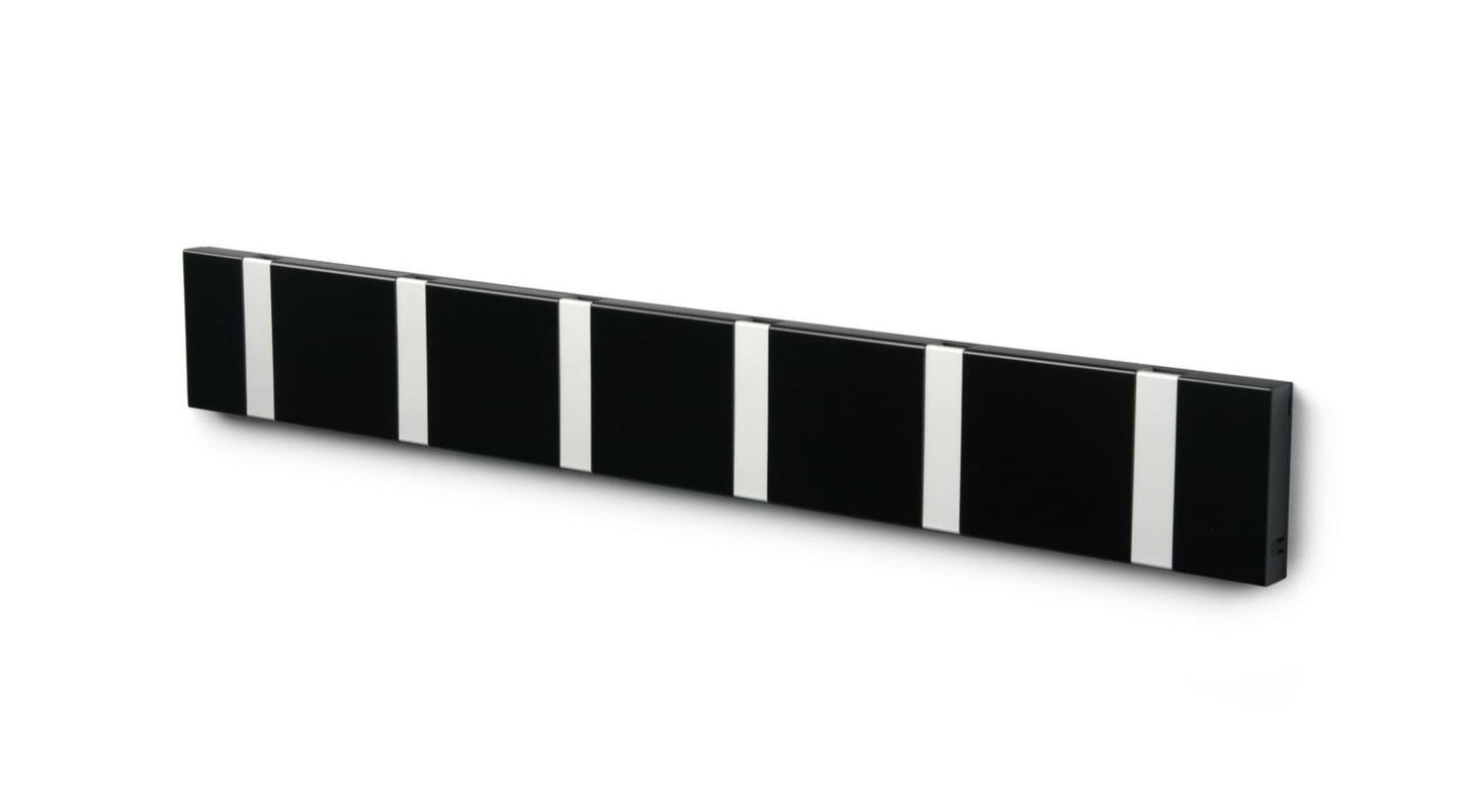 Wandgarderobe Knax mit sechs Haken waagerecht von Loca