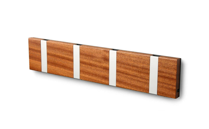 Wandgarderobe Knax mit vier Haken waagerecht von Loca