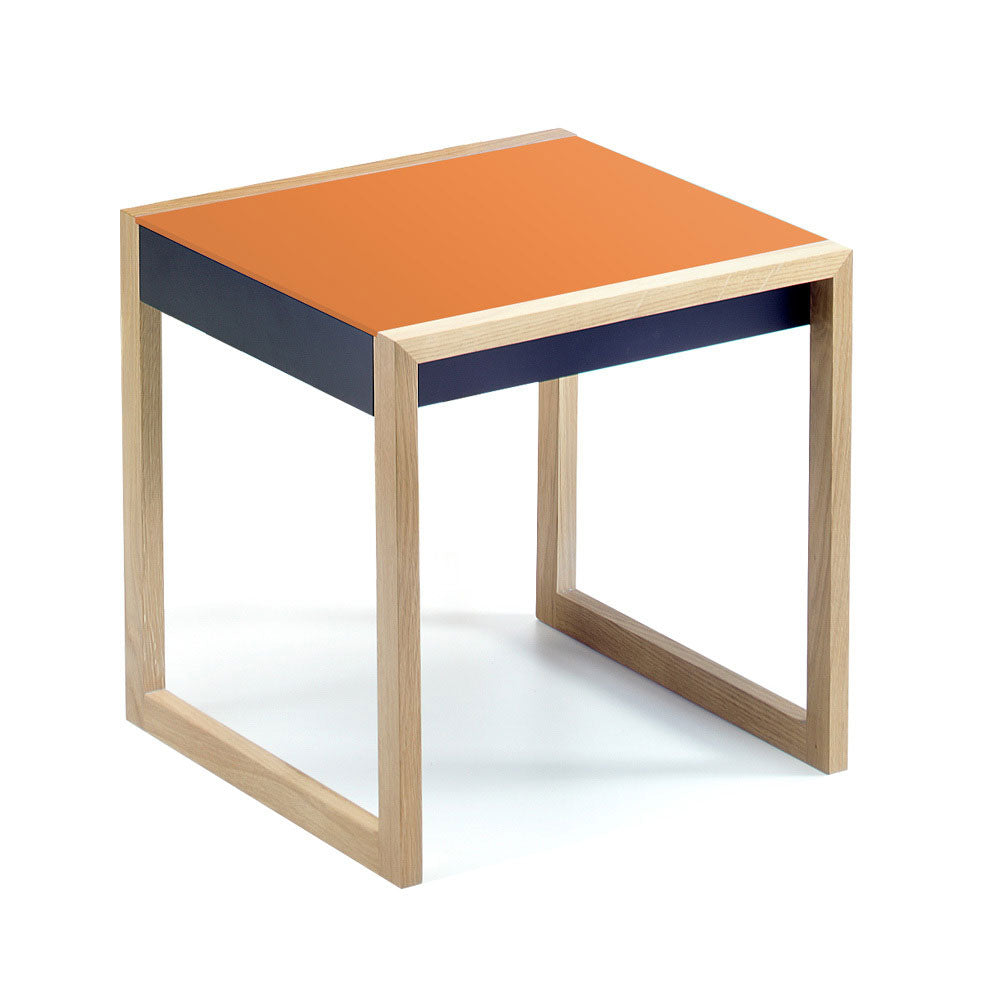 Nesting Tables (Satz) von J. Albers