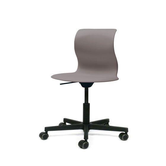 Pro 6 Chair Drehstuhl von Flötotto