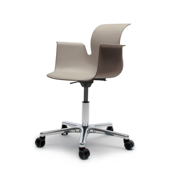 Pro Armchair Drehstuhl von Flötotto