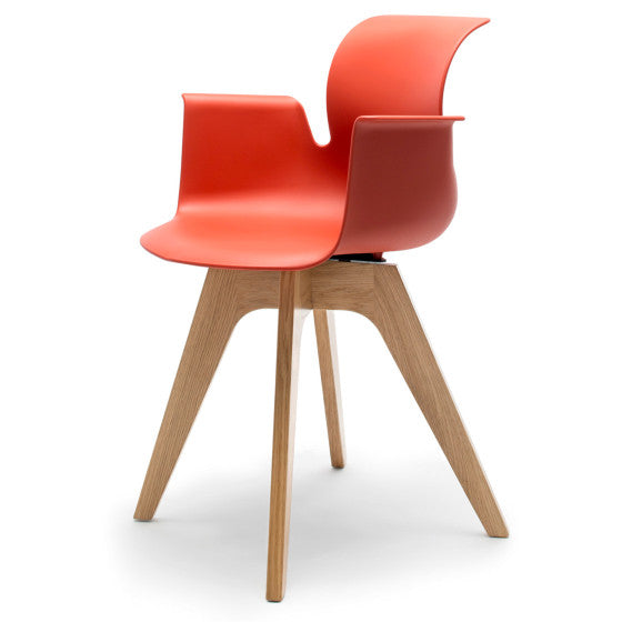 Pro Armchair Viersternholzgestell von Flötotto