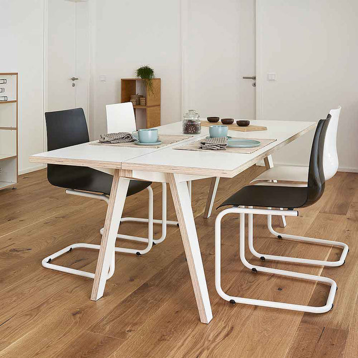 Tisch Steck von Tojo