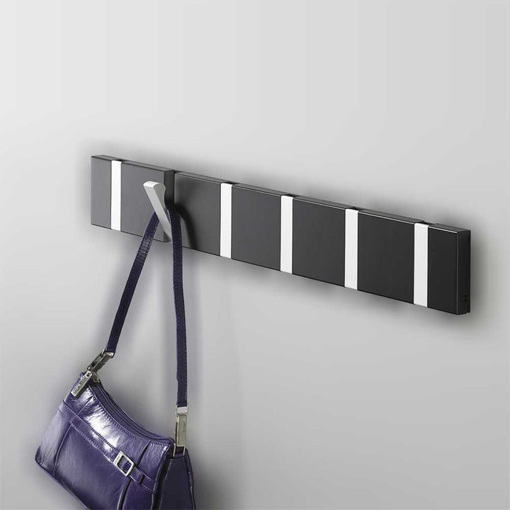 Wandgarderobe Knax mit sechs Haken waagerecht von Loca