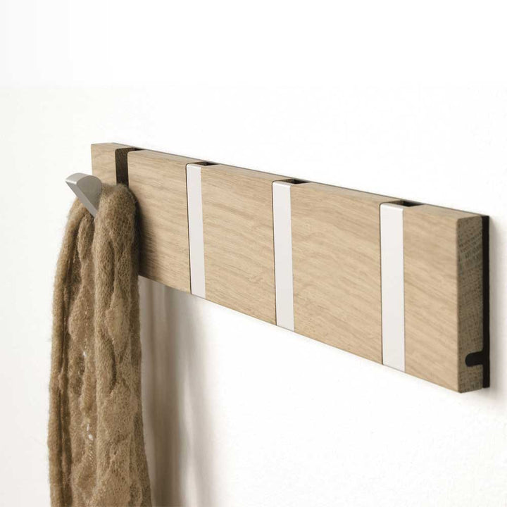 Wandgarderobe Knax mit vier Haken waagerecht von Loca