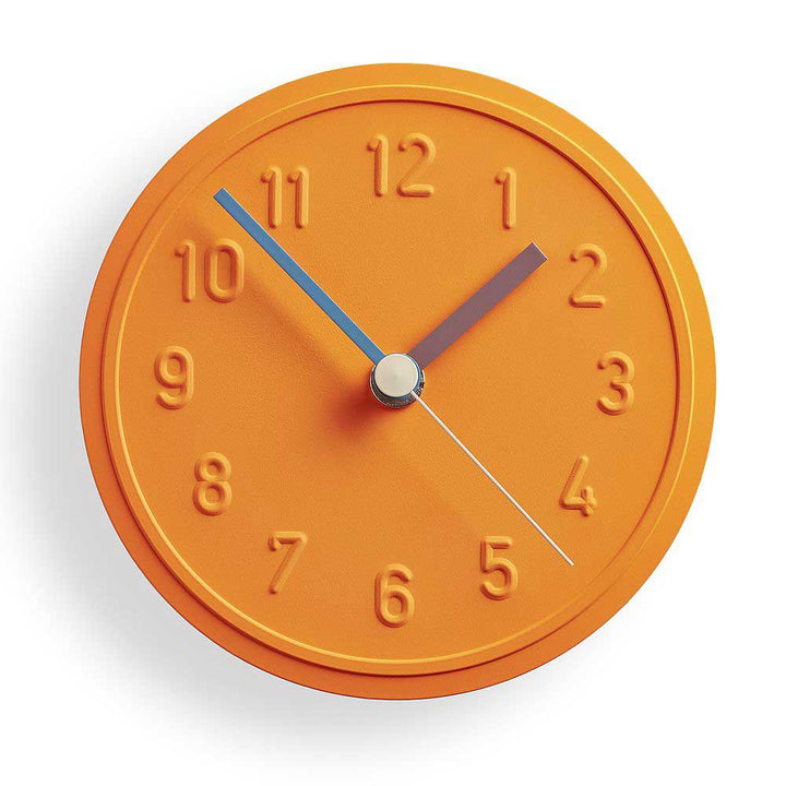 Wanduhr Alu Alu von Richard Lampert