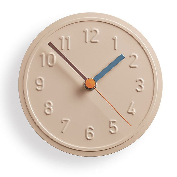 Wanduhr Alu Alu von Richard Lampert