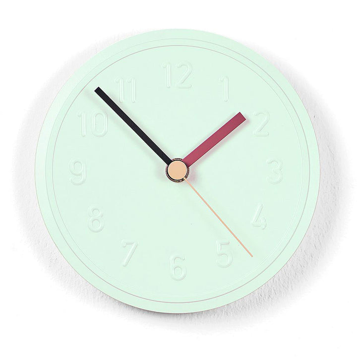 Wanduhr Alu Alu von Richard Lampert