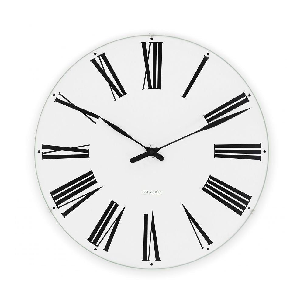 Wanduhr Roman