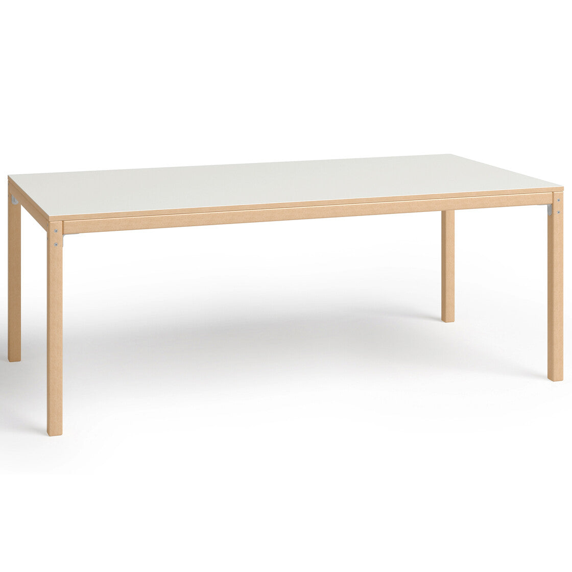 Tisch mit aufgelegter Platte von Flötotto