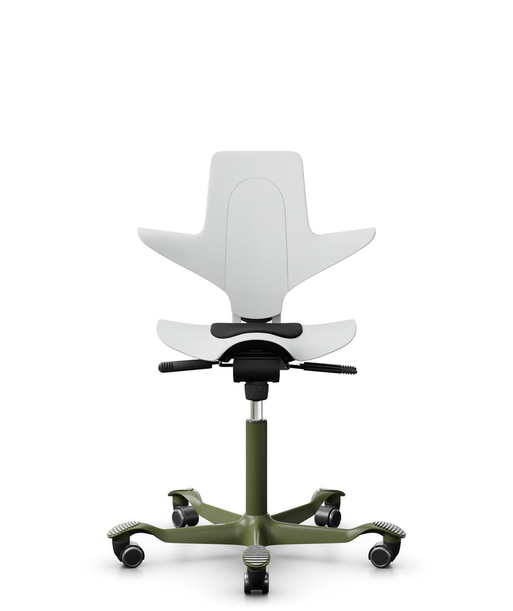 Arbeitsstuhl Capisco Puls 8010 von HAG