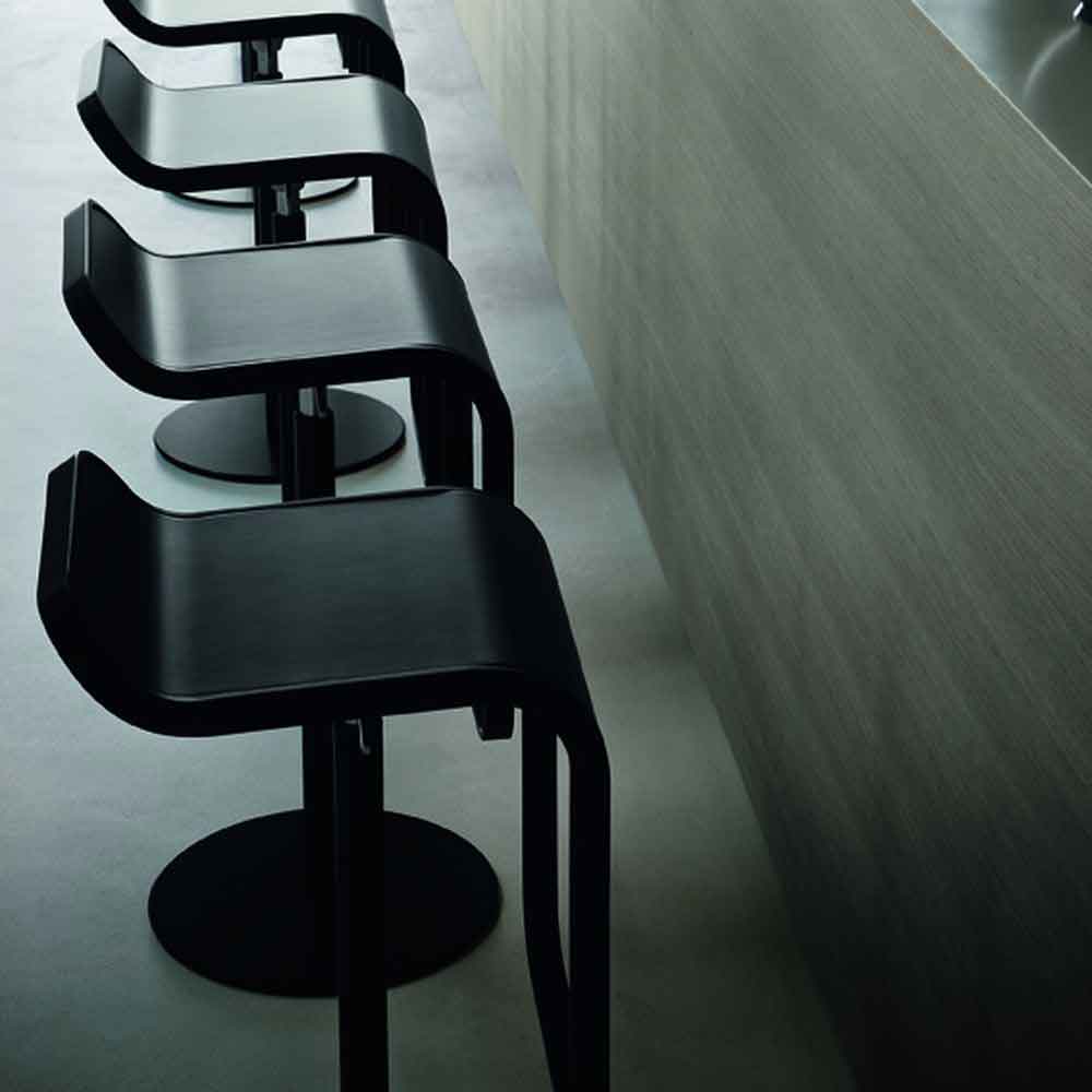 Barhocker Lem s81 von Lapalma