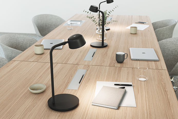 Motus Mini Arbeitsplatzleuchte von Glamox