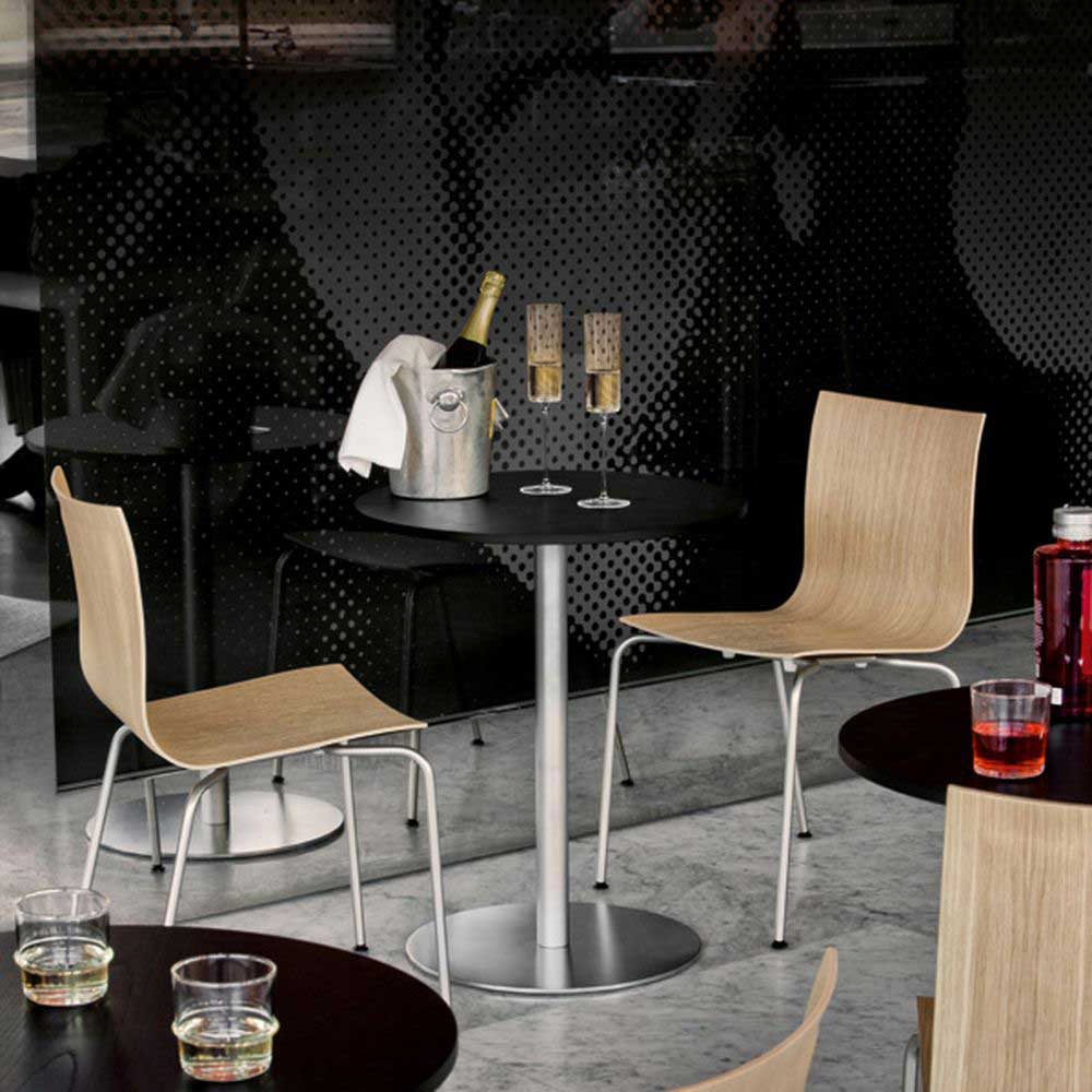 Tisch Brio Fixe Säule 40W von Lapalma