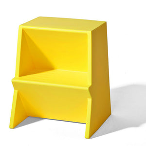 Tritthocker Mono von Richard Lampert