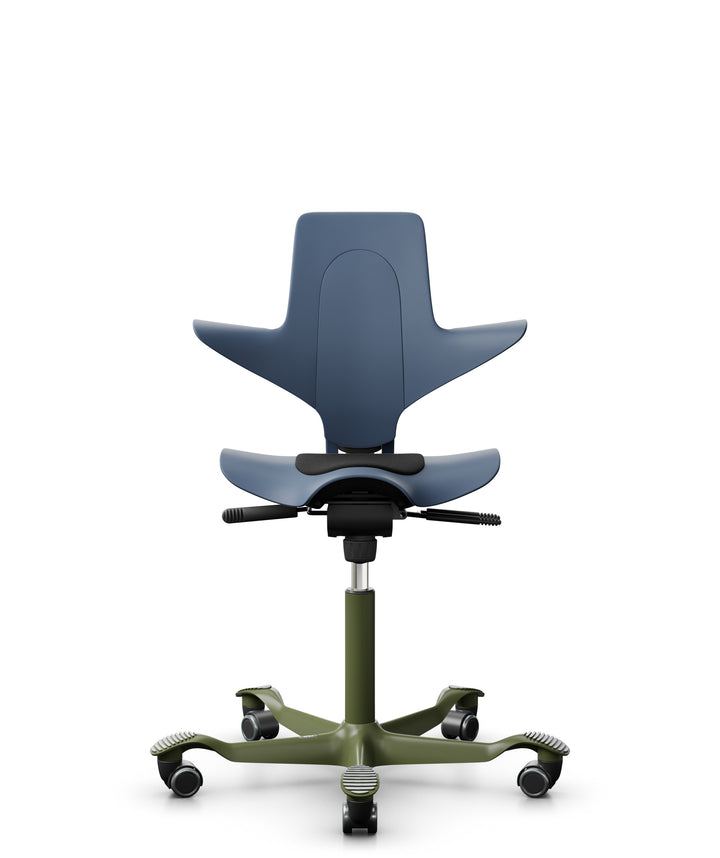 Arbeitsstuhl Capisco Puls 8010 von HAG