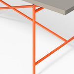 leuchtorange
