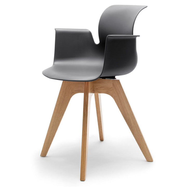 Pro Armchair Viersternholzgestell von Flötotto