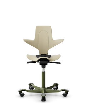 Arbeitsstuhl Capisco Puls 8010 von HAG